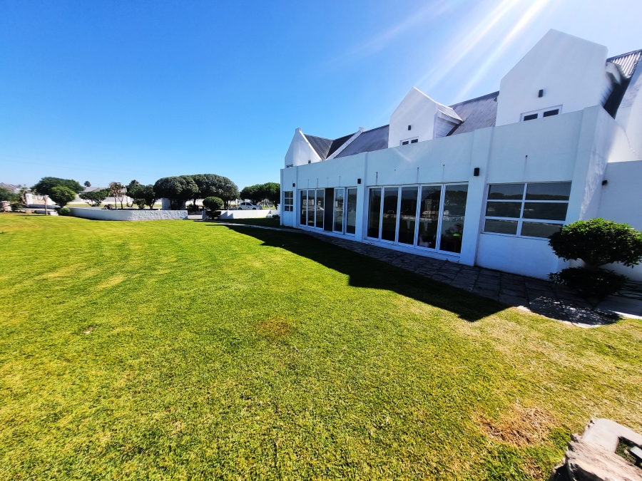 9 Bedroom Property for Sale in Long Acres Country Estate Western Cape